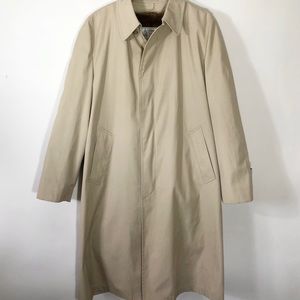 Vintage London Fog faux fur lined trench coat size 42 long size large.